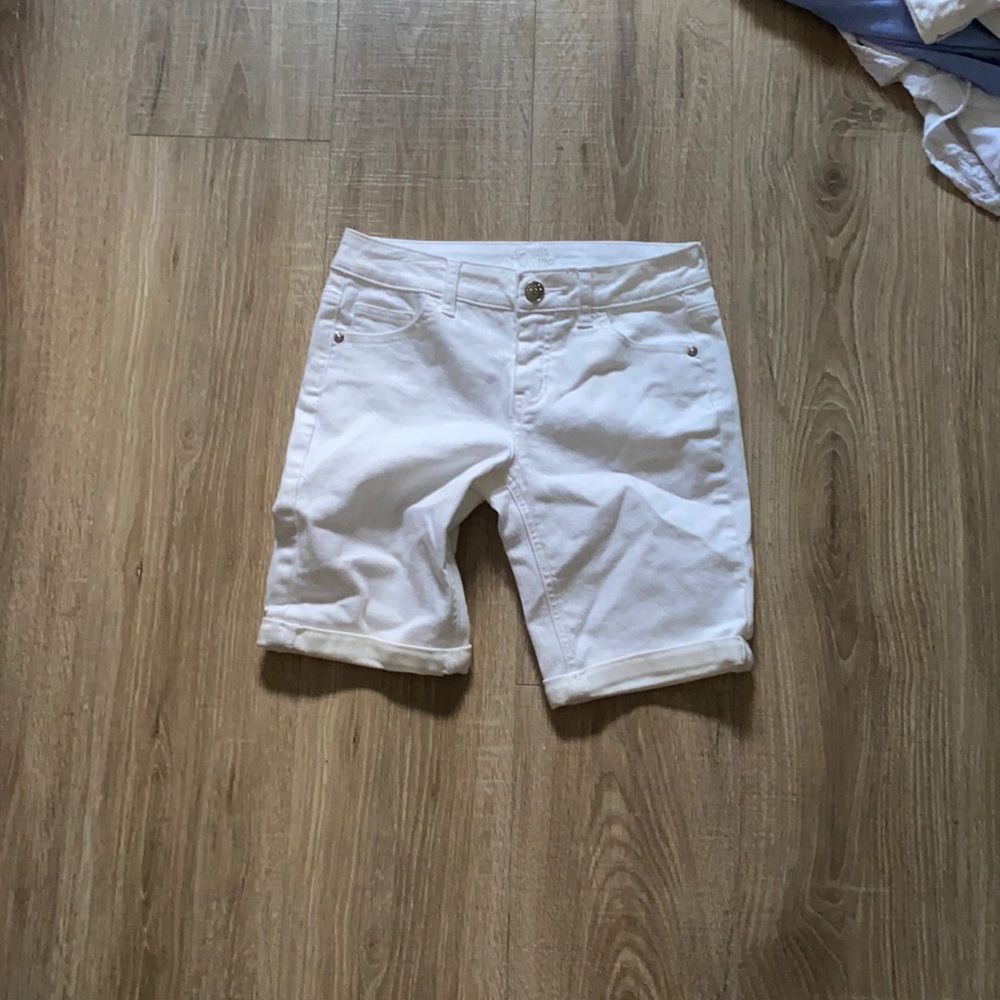 White cute denim youth shorts